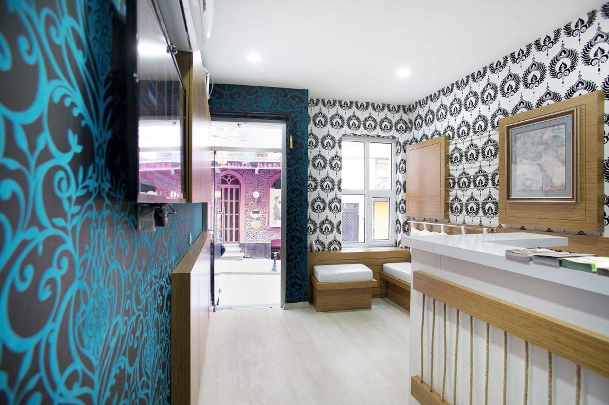 La Pazza Suites Istanbul Exterior photo